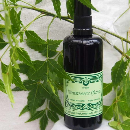 Maienfelser - Bio Neemwasser - 100 ml | Miraherba Haushalt